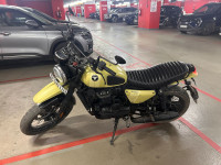 Olive Yezdi Scrambler Single Tone