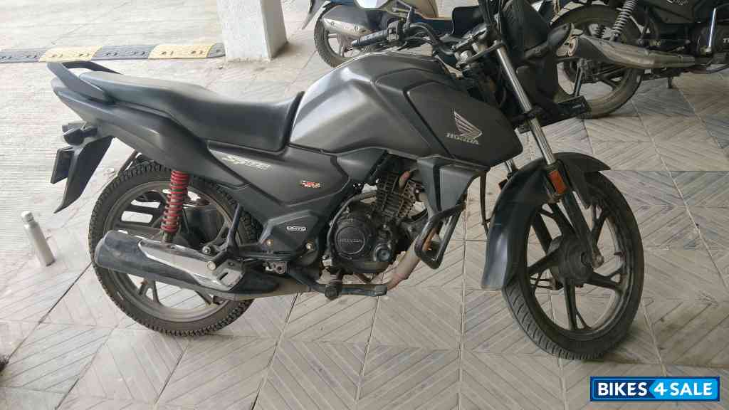 Gray Honda SP 125 BSVI Gray Honda SP 125 BSVI
