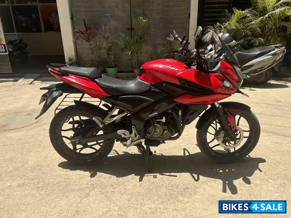 Red Bajaj Pulsar AS 150