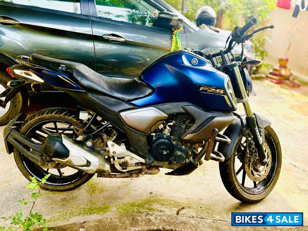 Yamaha FZ-S FI V3