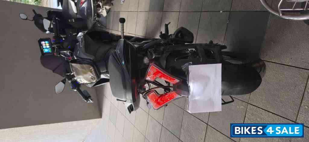 Bajaj Pulsar RS 200 BS6