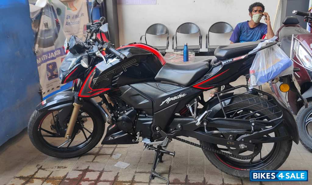 TVS Apache RTR 200 4V ABS