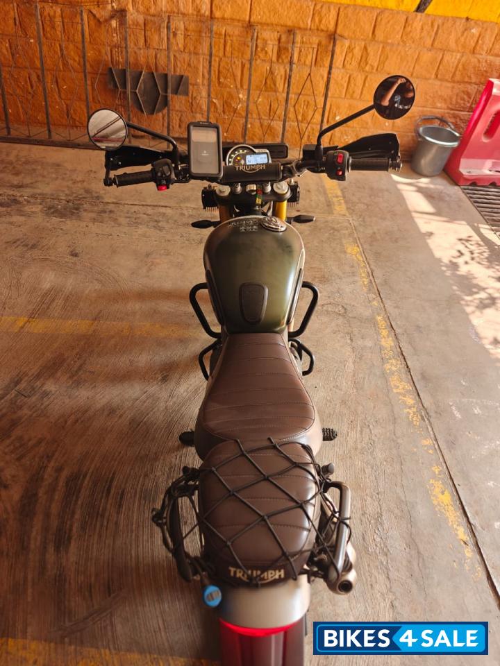 Khakhi Green Triumph Scrambler 400 X