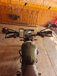 Khakhi Green Triumph Scrambler 400 X