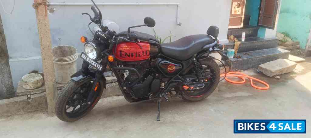 Rebel Red Royal Enfield Hunter 350 Metro
