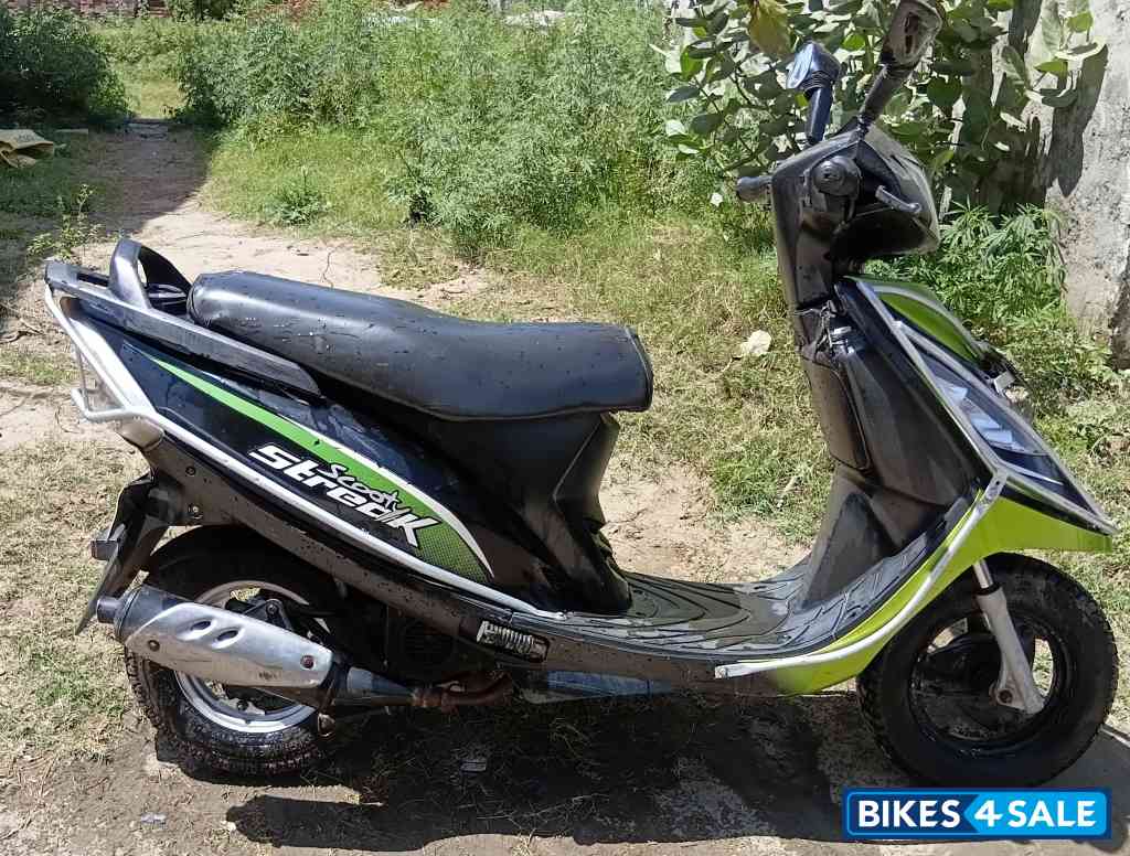 Green Black TVS Scooty Streak