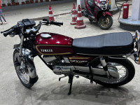 Maroon Yamaha RX 135