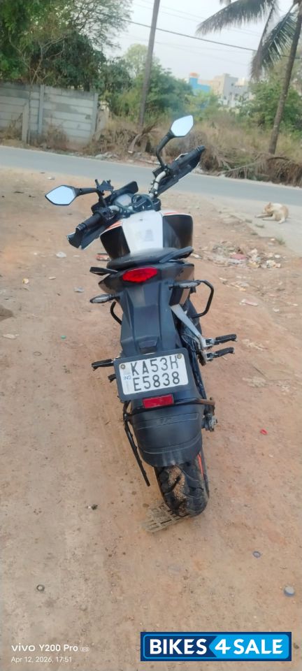 KTM Duke 125