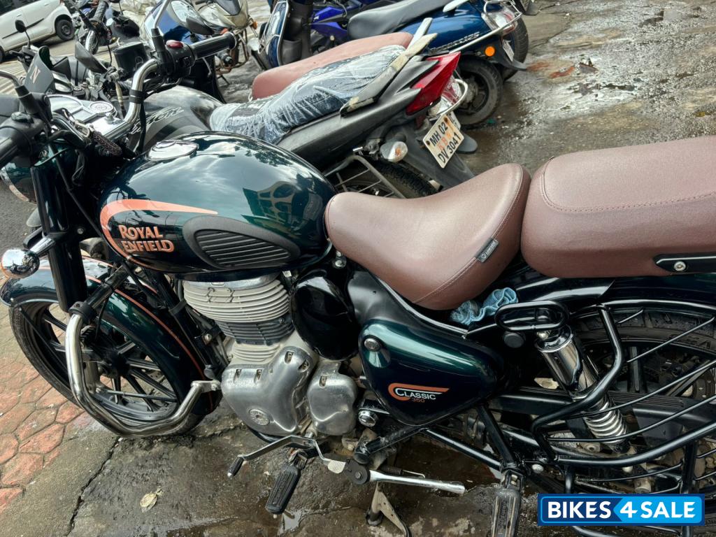 Halcyon Royal Enfield Classic 350 Dual Channel BS6 Halcyon Royal Enfield Classic 350 Dual Channel BS6