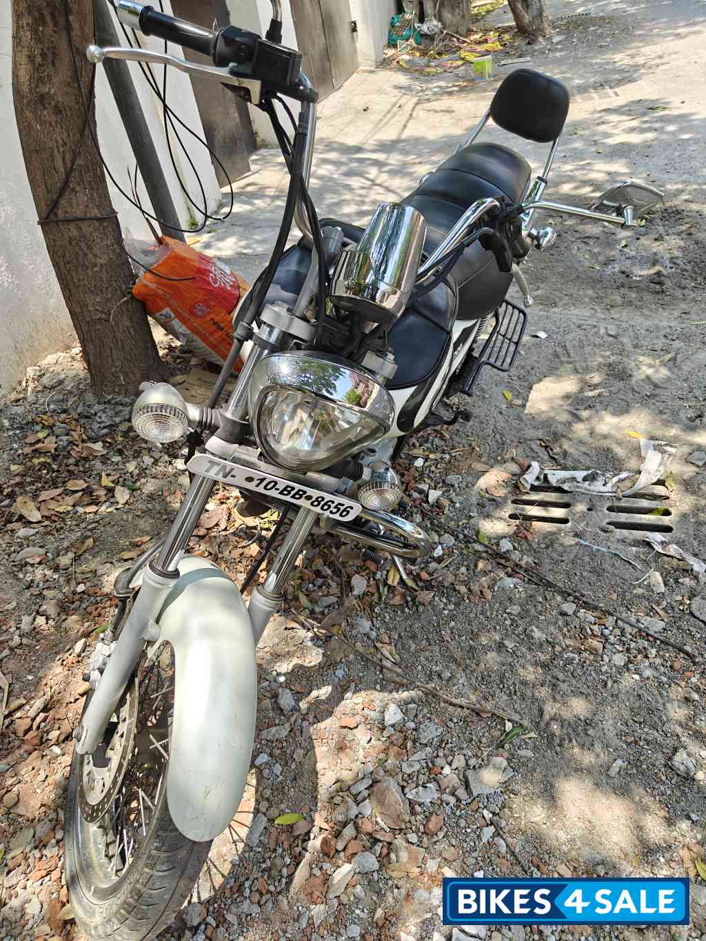 Bajaj Avenger Cruise 220