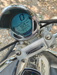 Bajaj Avenger Cruise 220