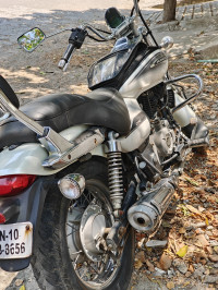 Bajaj Avenger Cruise 220
