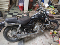 Bajaj Avenger Cruise 220
