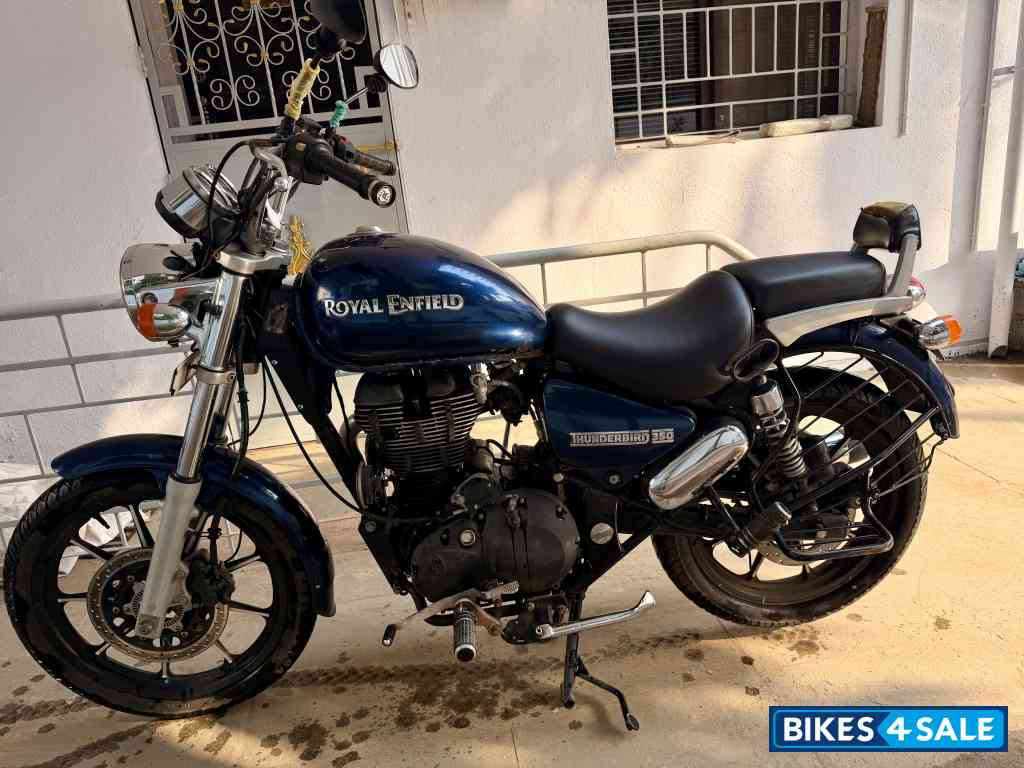 Marine Blue Royal Enfield Thunderbird 350