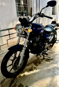 Marine Blue Royal Enfield Thunderbird 350