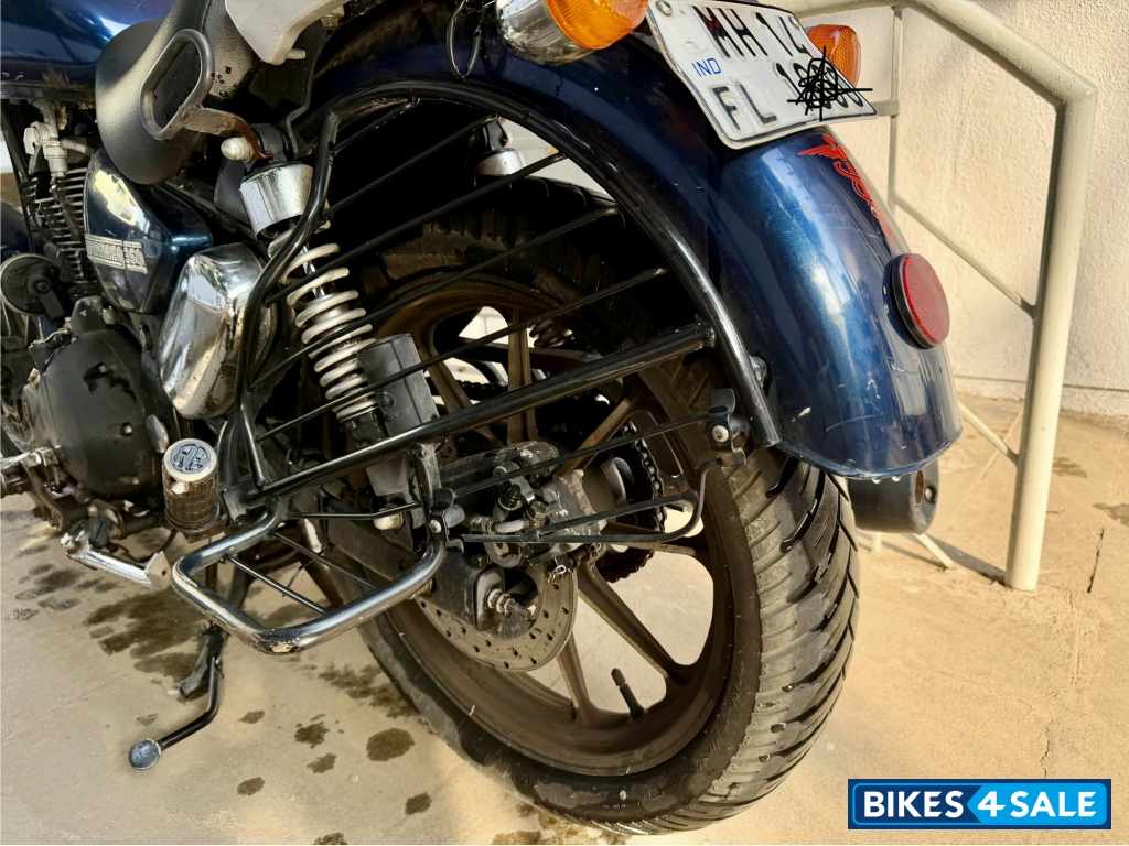 Marine Blue Royal Enfield Thunderbird 350