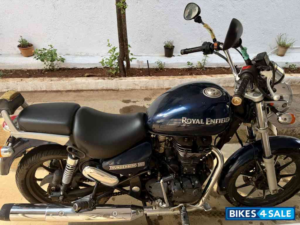Marine Blue Royal Enfield Thunderbird 350