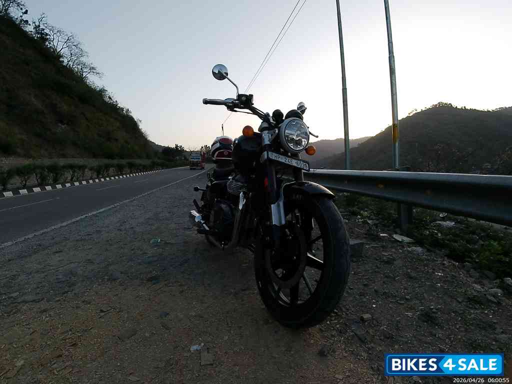 Royal Enfield Super Meteor 650
