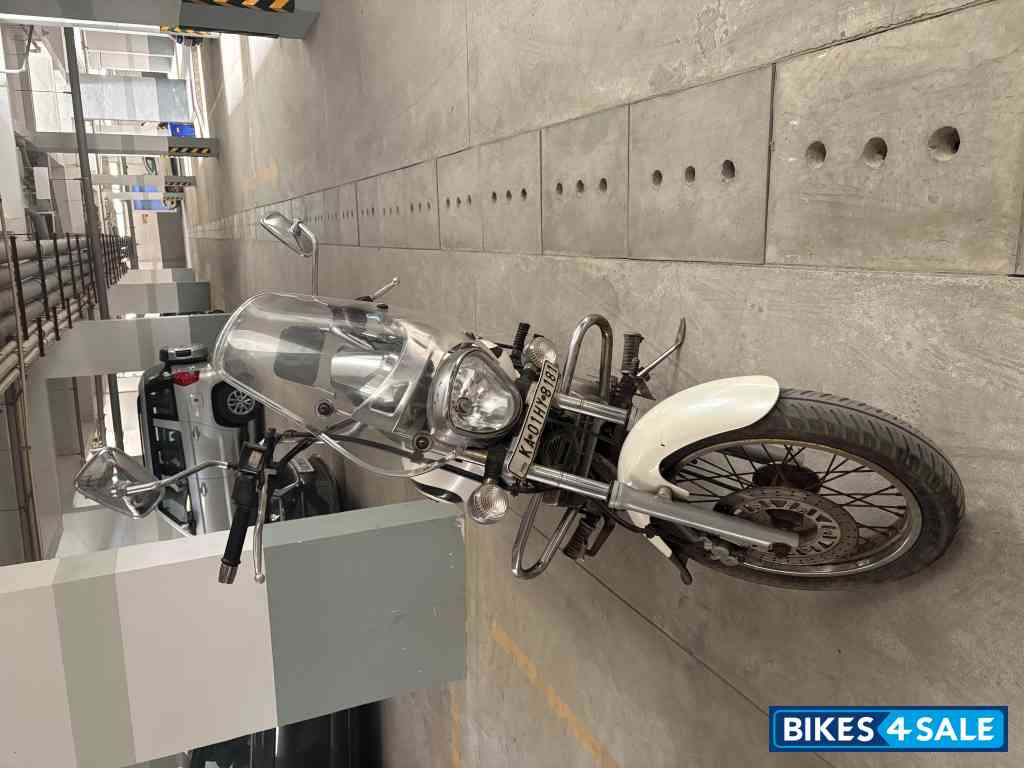Bajaj Avenger Cruise 220