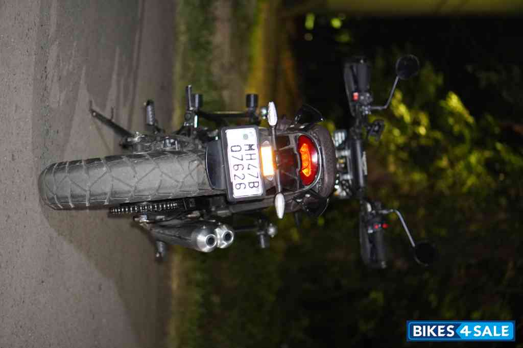 Phantom Black Triumph Scrambler 400 X