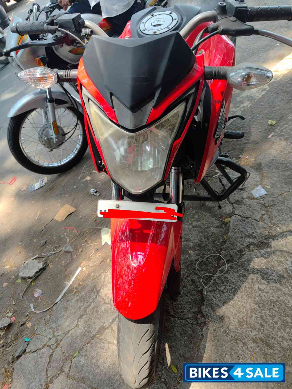 Honda CB Hornet 160R