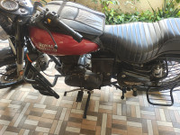 Red Royal Enfield Bullet 350