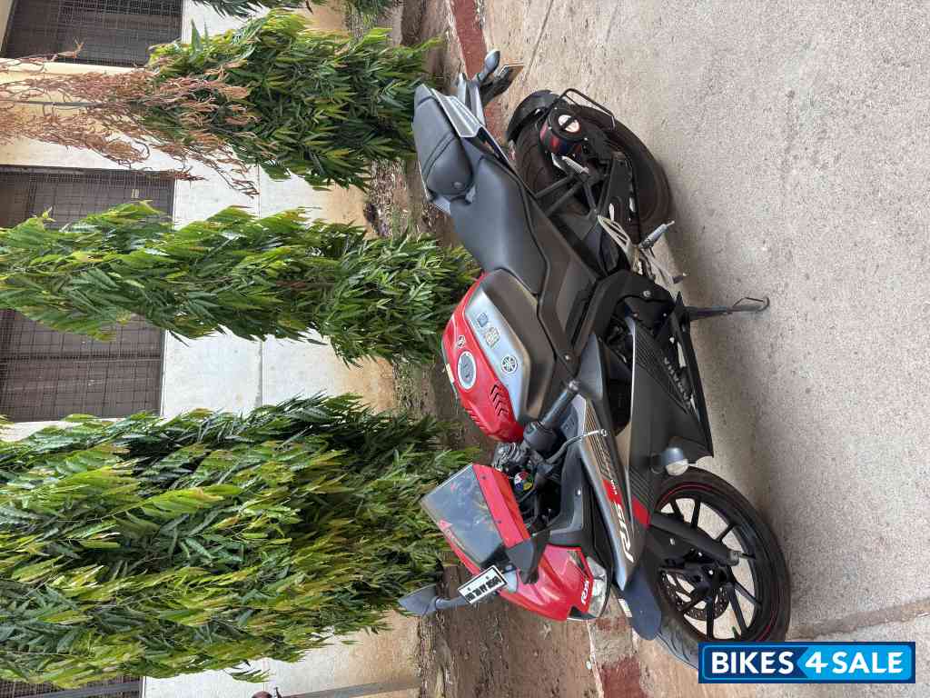 Yamaha YZF R15 V3