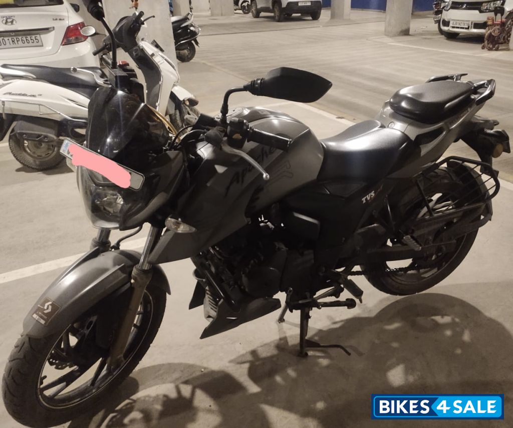 Grey TVS Apache RTR 200 4V