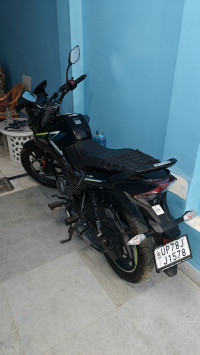 Black-teal Blue Hero Glamour X 125 Drum