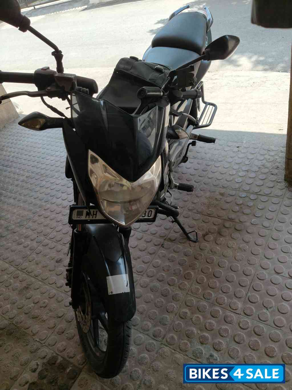 Bajaj Pulsar 135LS