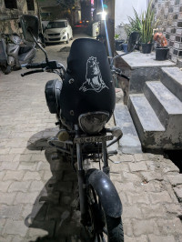 Bajaj Avenger Cruise 220