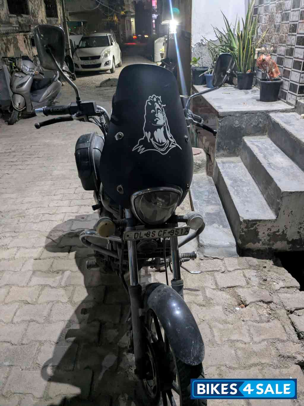 Bajaj Avenger Cruise 220
