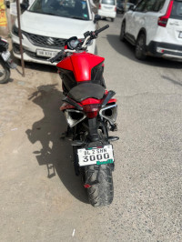 Red Color Benelli TNT 600 i