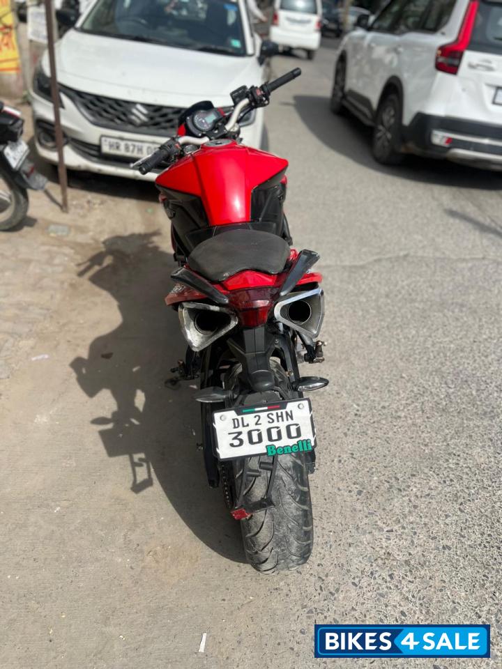 Red Color Benelli TNT 600 i