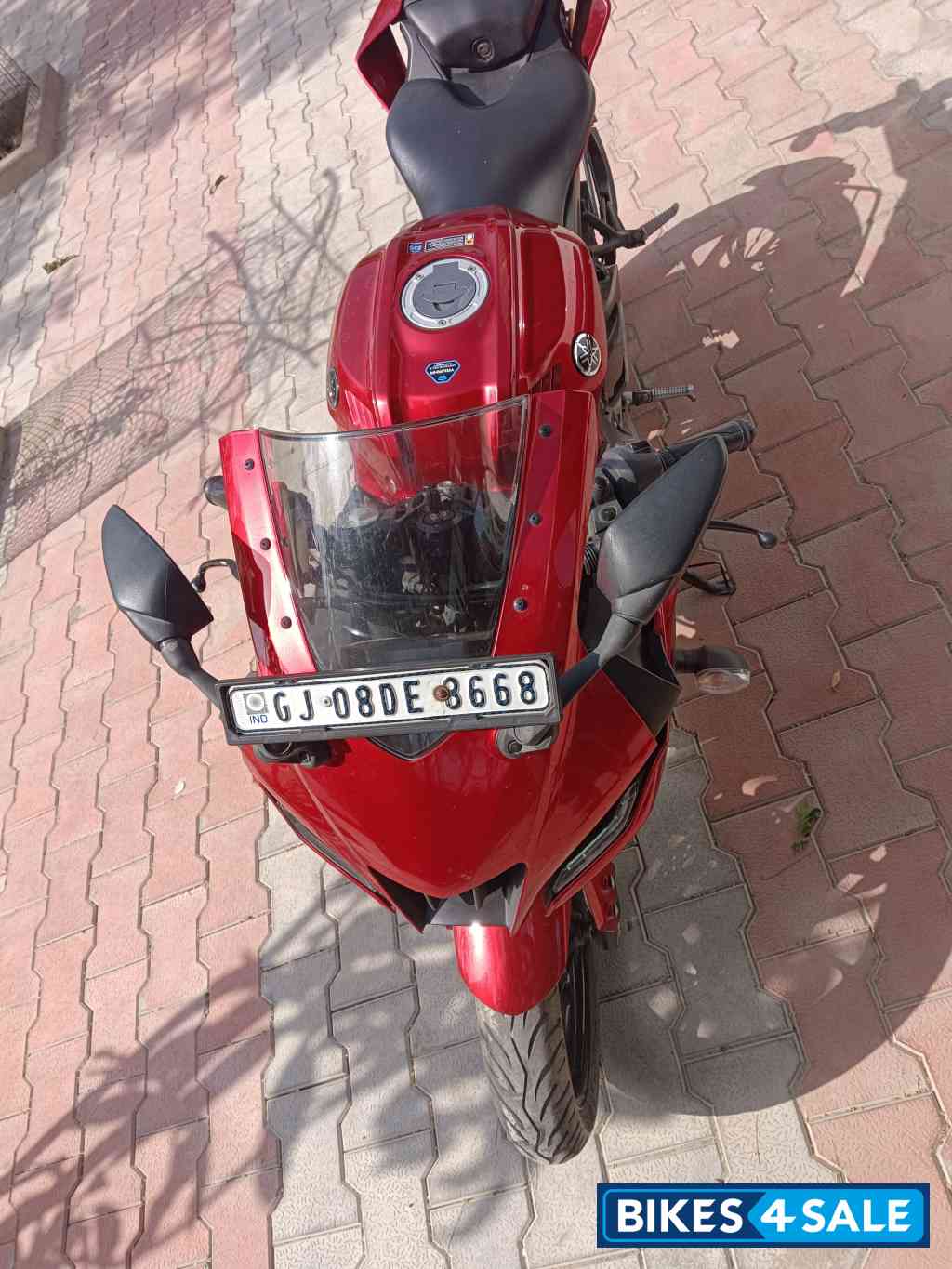 Yamaha R15 V4