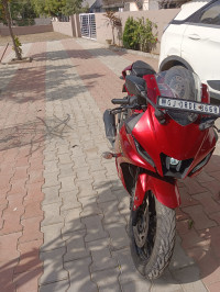 Yamaha R15 V4