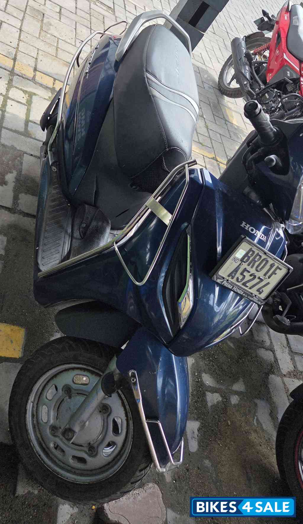 Blue Honda Activa 6G Std
