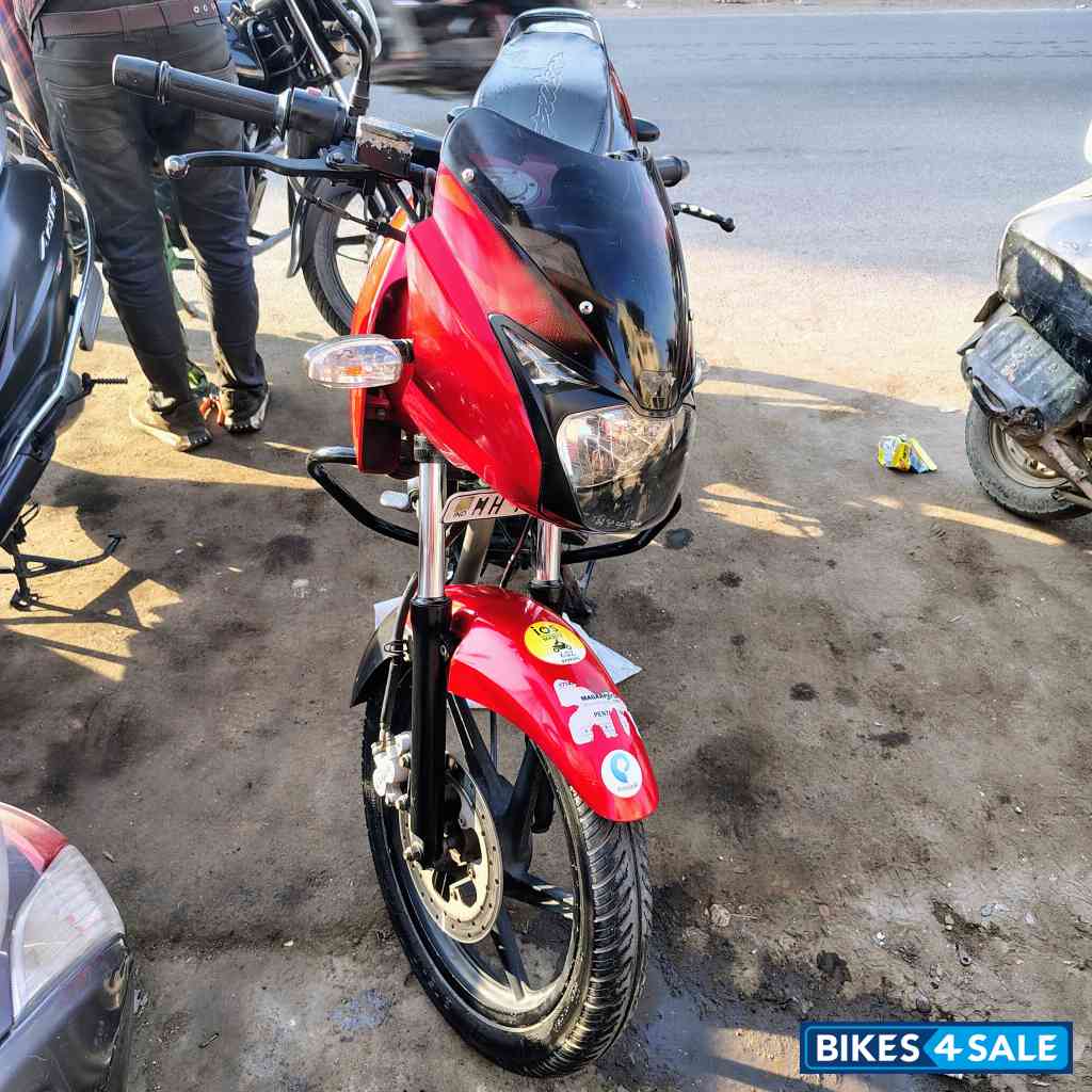 Cocktail Wine Red And Black Bajaj Pulsar 150 DTSi