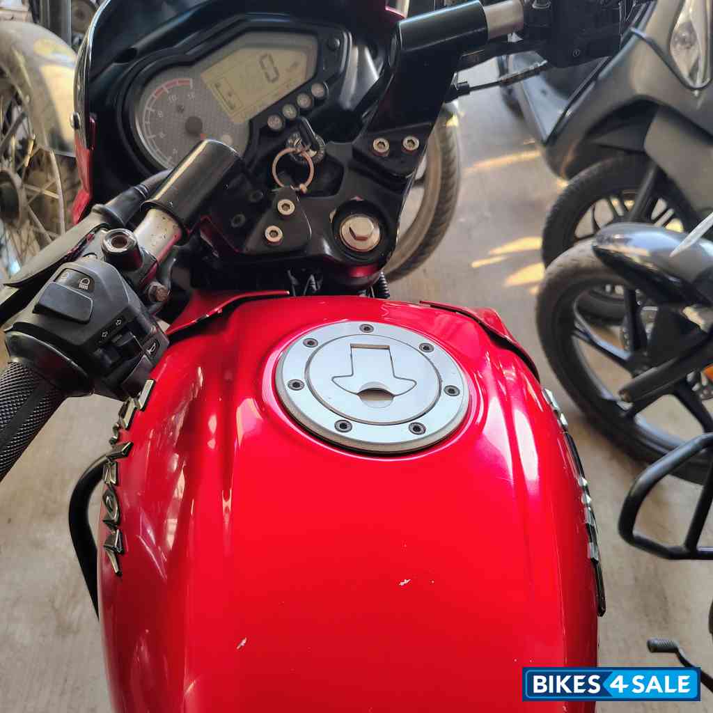 Cocktail Wine Red And Black Bajaj Pulsar 150 DTSi