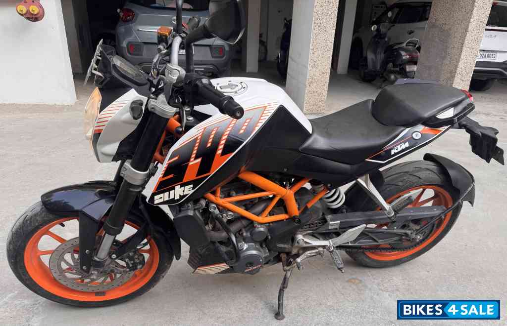 KTM Duke 390