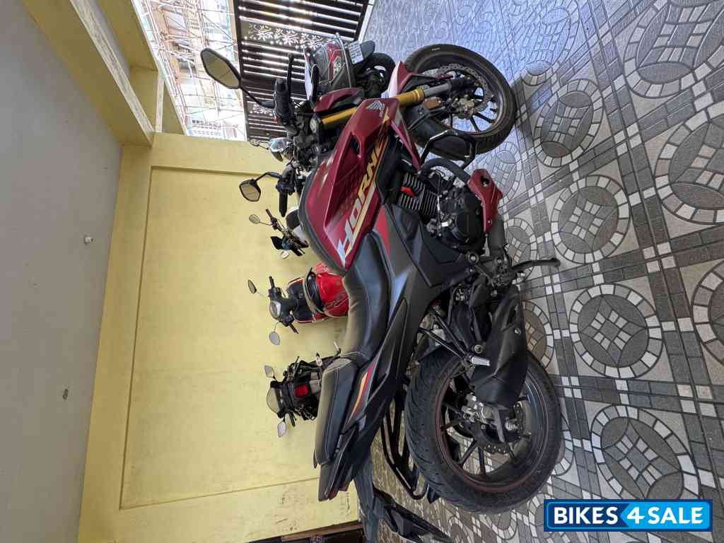 Honda Hornet 2.0 Honda Hornet 2.0
