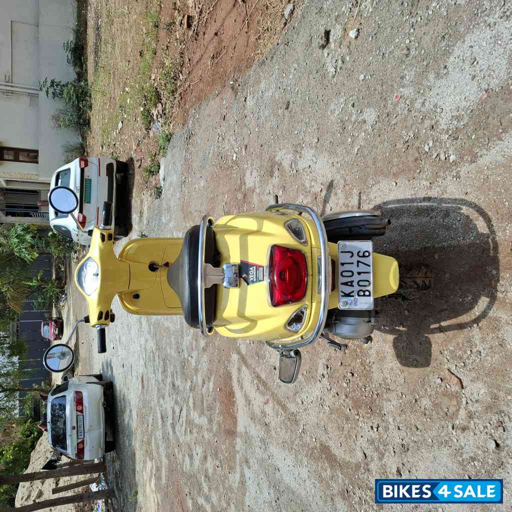 Vespa LX 125