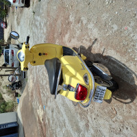 Vespa LX 125