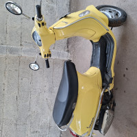 Vespa LX 125