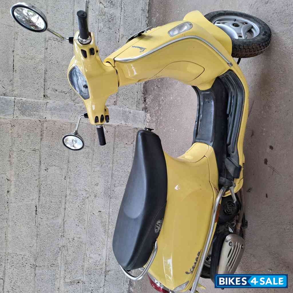 Vespa LX 125