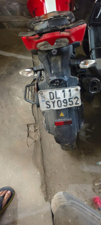 Red TVS Apache RTR 160 4V