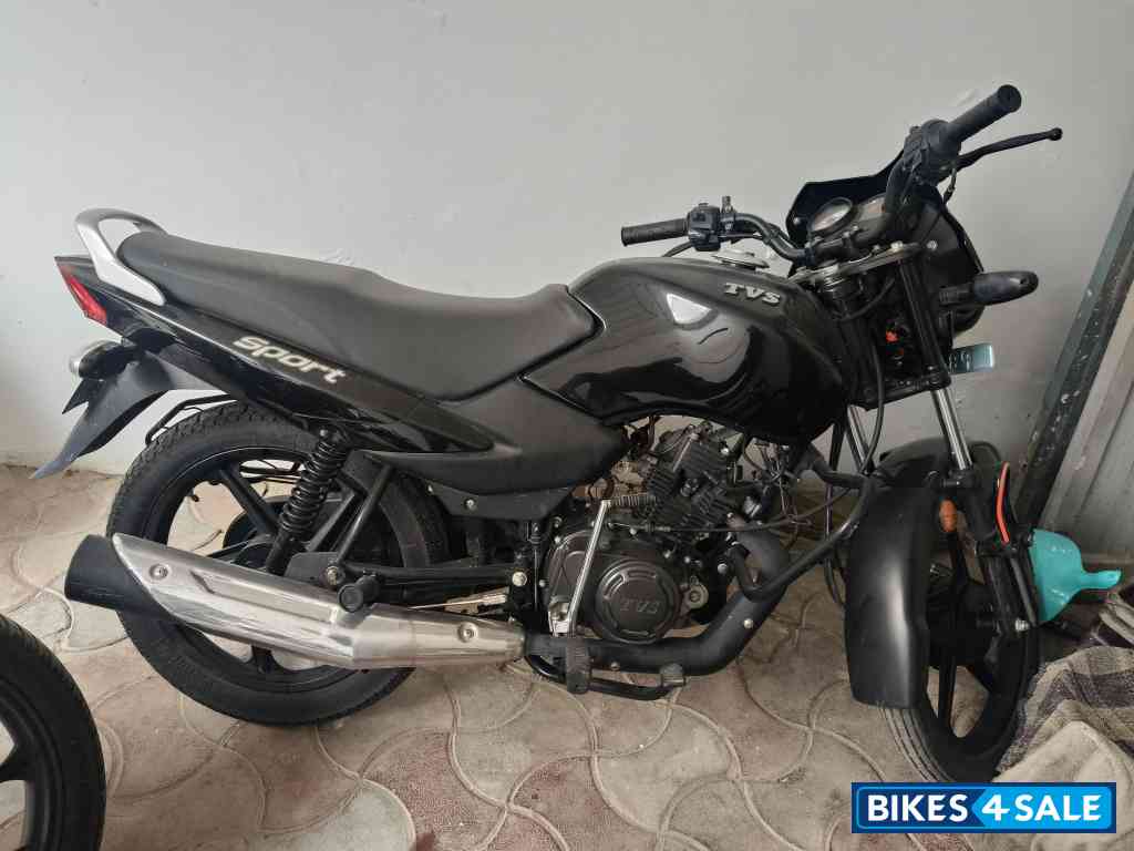 TVS Sport BS6