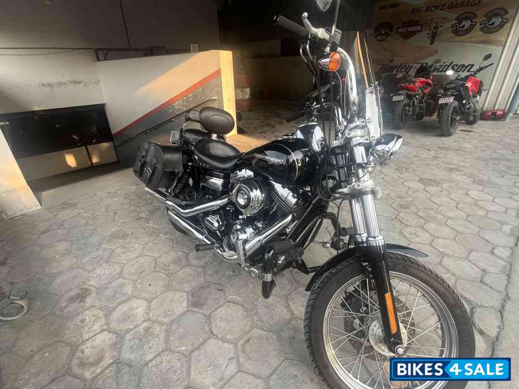 Harley Davidson Dyna FXDC Super Glide Custom