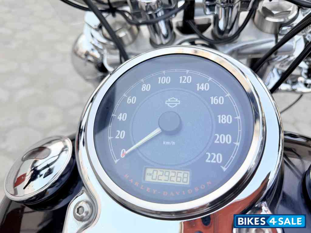 Harley Davidson Dyna FXDC Super Glide Custom