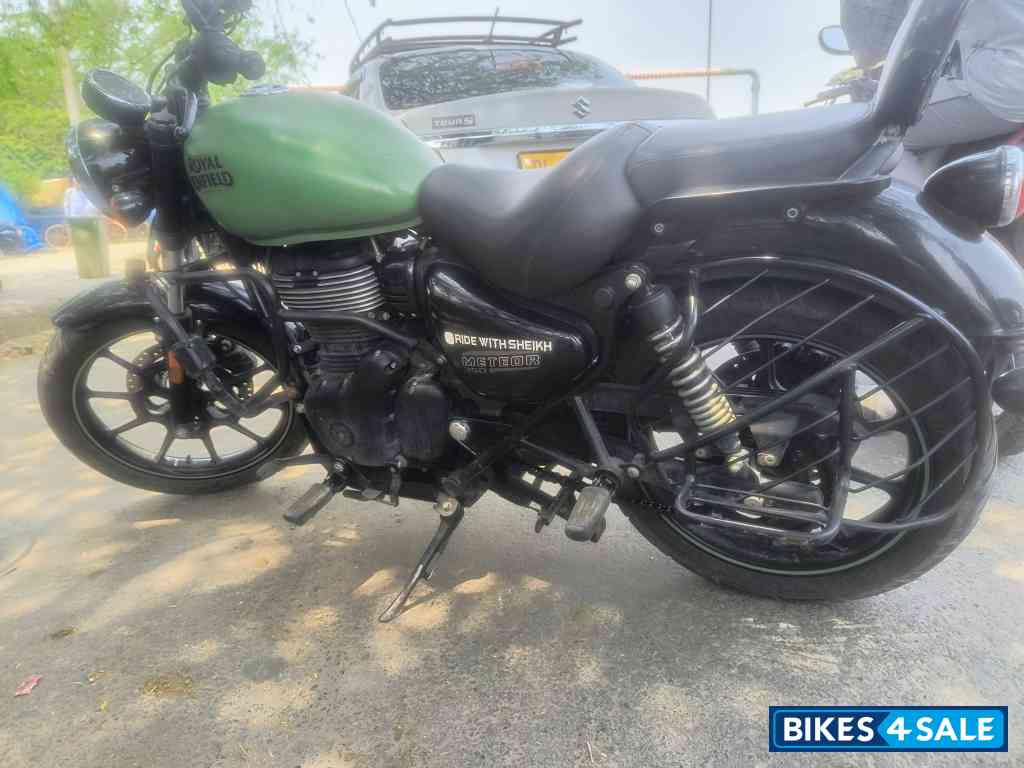 Royal Enfield Meteor 350 Fireball